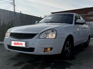 2014 Lada (ВАЗ) Priora I Рестайлинг, белый, 400000 рублей, вид 2