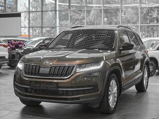 2018 Skoda Kodiaq I, коричневый, 2199000 рублей, вид 3
