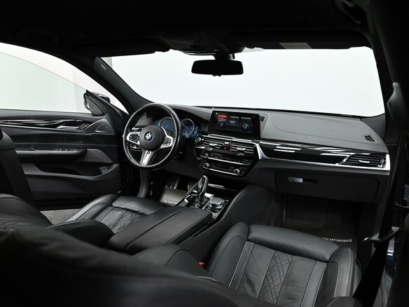 2017 BMW 6 серии Gran Turismo 640d xDrive IV (G32), чёрный, 3249000 рублей - вид 6