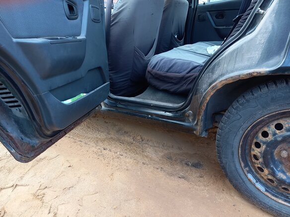 2012 Daewoo Nexia I Рестайлинг, чёрный, 125000 рублей - вид 2
