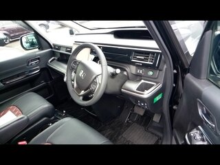 2018 Honda Stepwgn Spada V Рестайлинг, чёрный, 2350000 рублей, вид 5
