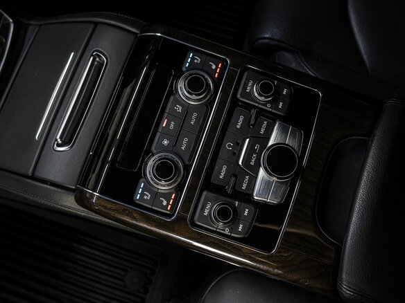 2013 Audi A8 Long III (D4), серый, 2499000 рублей - вид 18