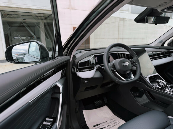 2026 Geely Atlas II, зелёный - вид 10