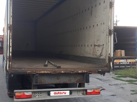 2005 Scania R-Series, красный, 1200000 рублей, вид 4