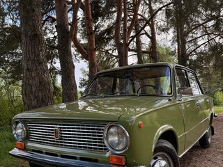 1975 Lada (ВАЗ) 21011, зелёный, 1190000 рублей, вид 1
