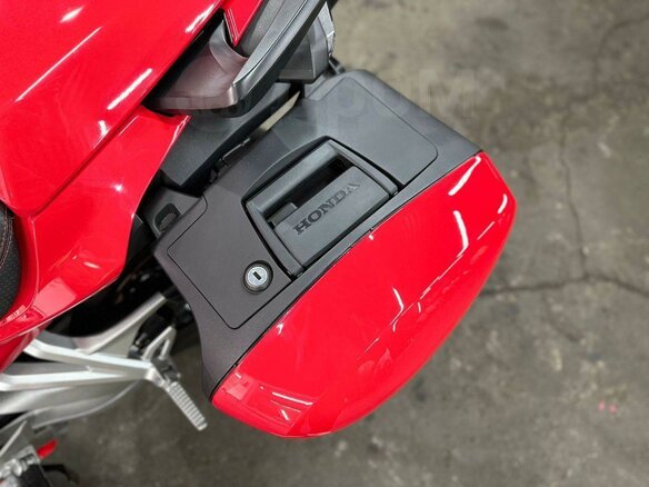 2014 Honda VFR 800, красный, 910000 рублей - вид 29