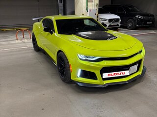 2019 Chevrolet Camaro ZL1 VI Рестайлинг, жёлтый, 7999999 рублей, вид 2
