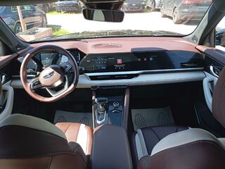 2023 Geely Monjaro I, чёрный, 2643250 рублей, вид 5