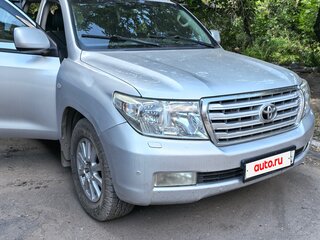 2008 Toyota Land Cruiser 200 Series, серебристый, 2300000 рублей, вид 1