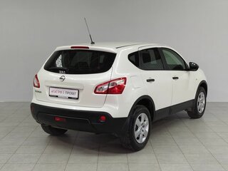 2013 Nissan Qashqai I Рестайлинг, белый, 1126000 рублей, вид 5