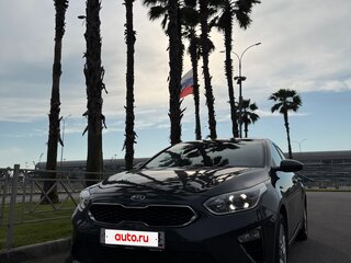 2021 Kia Ceed III, серый, 2200000 рублей, вид 2