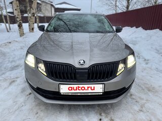 2018 Skoda Octavia III (A7) Рестайлинг, бежевый, 1850000 рублей, вид 3