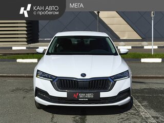 2021 Skoda Octavia IV (A8), белый, 2187000 рублей, вид 3