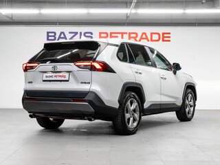 2021 Toyota RAV4 V (XA50), белый, 3150000 рублей, вид 5