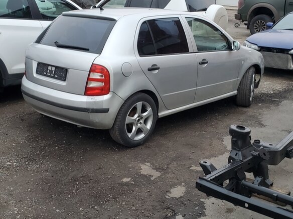 2001 Skoda Fabia I, белый