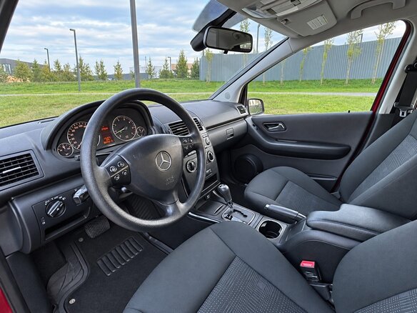 2009 Mercedes-Benz A-Класс 180 II (W169) Рестайлинг, пурпурный, 790000 рублей - вид 15