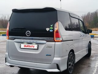 2017 Nissan Serena S-Hybrid V (C27), серый, 1950000 рублей, вид 3