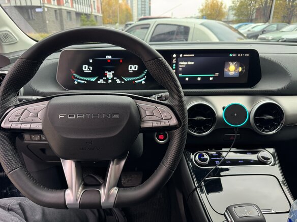 2021 Forthing T5 EVO, синий, 2050000 рублей - вид 5