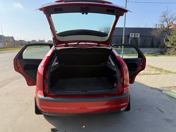 2007 Ford Focus II, красный, 570000 рублей - вид 12