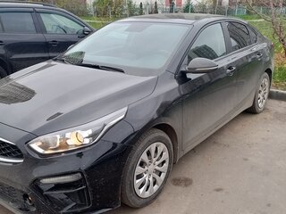 2020 Kia Cerato III Рестайлинг (Classic), чёрный, 1850000 рублей, вид 2