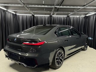 2023 BMW 7 серии 740d xDrive VII (G70), серый, 12100000 рублей, вид 4