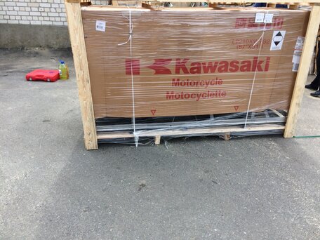 2017 Kawasaki Z 650, чёрный, 680000 рублей, вид 5