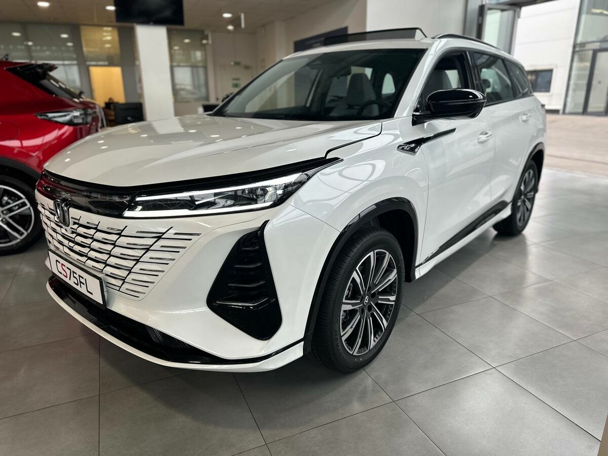 Открыть фотографии: Changan CS75 Plus III