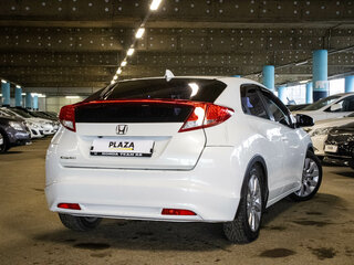 2013 Honda Civic IX, белый, 839000 рублей, вид 3