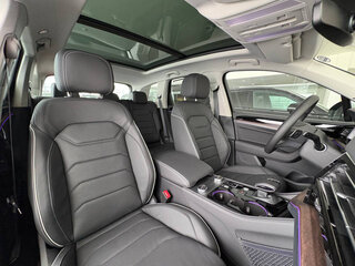 2026 Volkswagen Touareg III Рестайлинг, белый, 14450000 рублей, вид 4