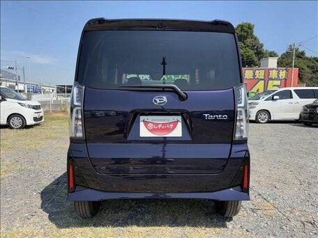 2026 Daihatsu Tanto IV, чёрный, 590000 рублей, вид 5