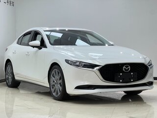 2022 Mazda 3 Axela IV (BP), белый, 1900000 рублей, вид 3