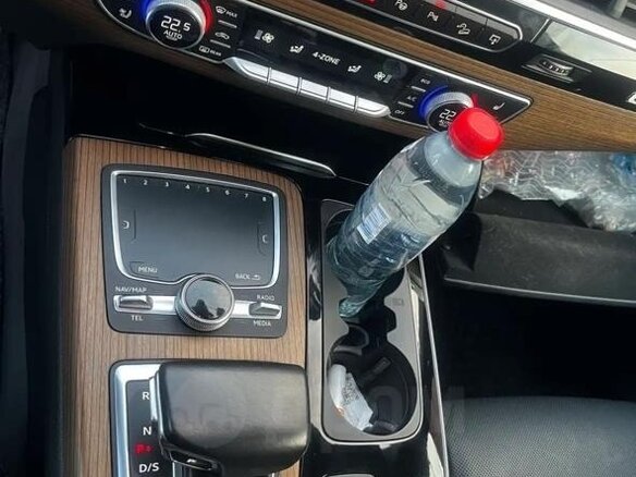 2016 Audi Q7 II (4M), белый, 4900000 рублей - вид 5