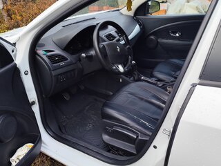 2012 Renault Fluence I, белый, 600000 рублей, вид 5