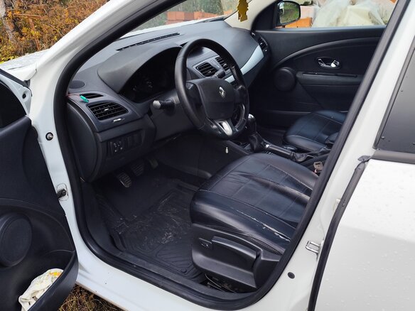 2012 Renault Fluence I, белый, 600000 рублей - вид 4
