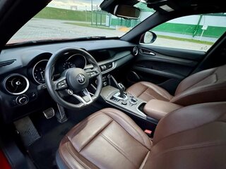 2023 Alfa Romeo Stelvio I Рестайлинг, пурпурный, 3115405 рублей, вид 5