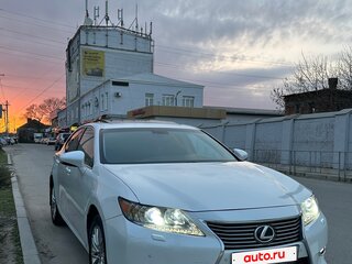 2014 Lexus ES 250 VI, белый, 1730000 рублей, вид 2