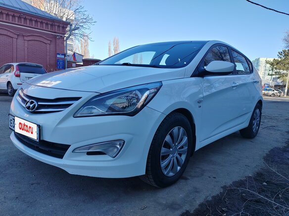 2015 Hyundai Solaris I Рестайлинг, серебристый, 845000 рублей