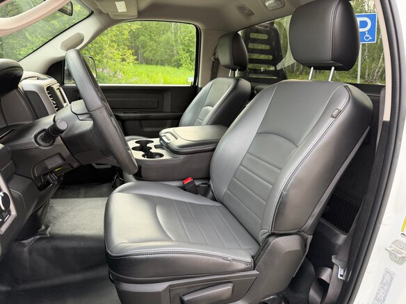 2023 Ram 1500 Regular Cab IV (DS/DJ), белый, 4450000 рублей - вид 5