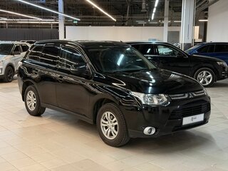 2013 Mitsubishi Outlander III, чёрный, 1149000 рублей, вид 3