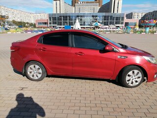 2015 Kia Rio III, красный, 770000 рублей, вид 3