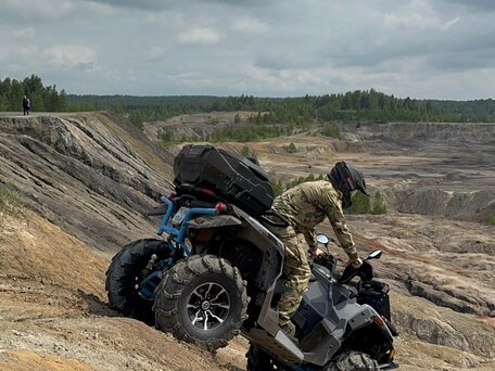 2023 Stels ATV-800 Guepard Trophy, серый, 940000 рублей, вид 1