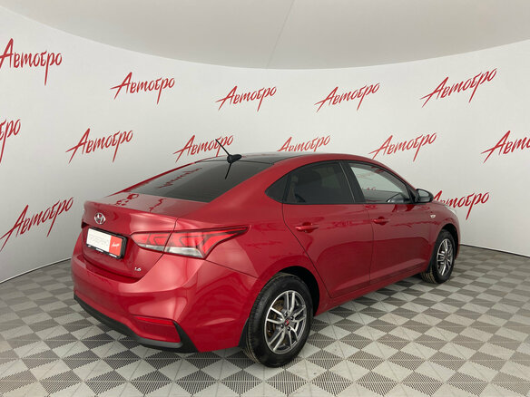2017 Hyundai Solaris II, красный - вид 4