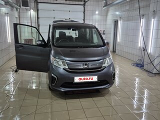 2018 Honda Stepwgn V Рестайлинг, серый, 2150000 рублей, вид 1