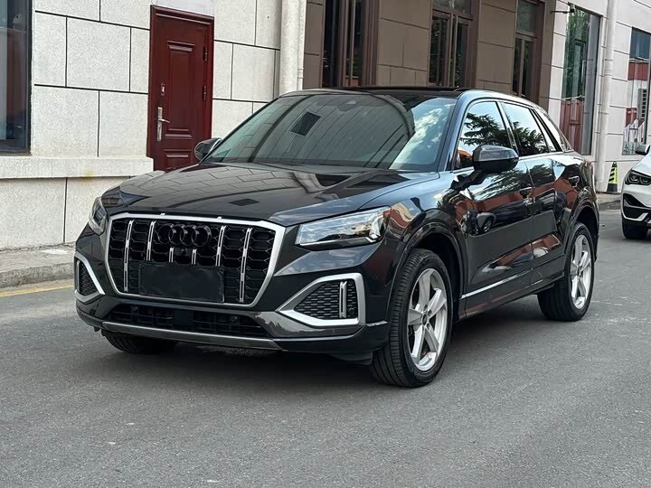 Открыть фотографии: Audi Q2 I Рестайлинг
