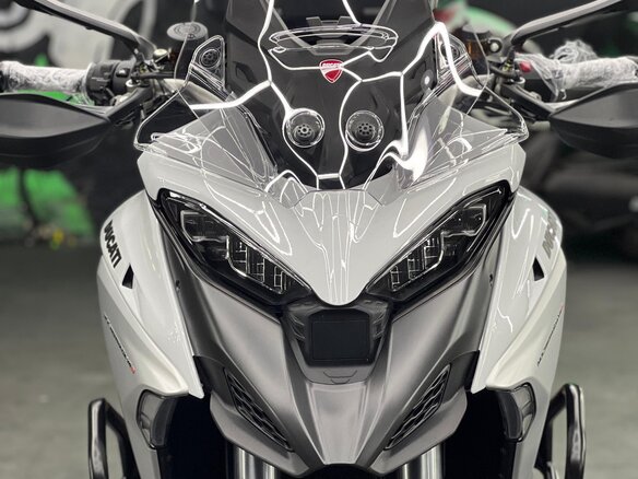 2023 Ducati Multistrada V4, белый, 2300000 рублей - вид 4