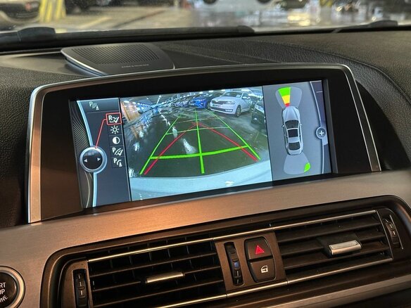 2011 BMW 6 серии 650i III (F06/F13/F12), белый - вид 13