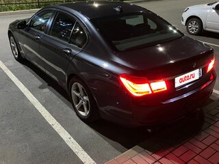 2009 BMW 7 серии Long 730Ld V (F01/F02/F04), серый, 1950000 рублей, вид 5