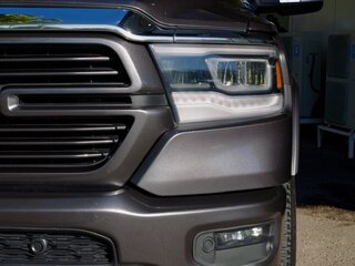 2018 Ram 1500 Crew Cab V, серый, 5999999 рублей, вид 4