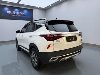 2021 Kia KX3, белый, 1650000 рублей, вид 4