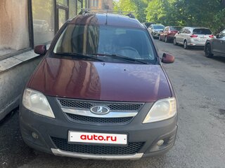 2016 Lada (ВАЗ) Largus I, красный, 630000 рублей, вид 2